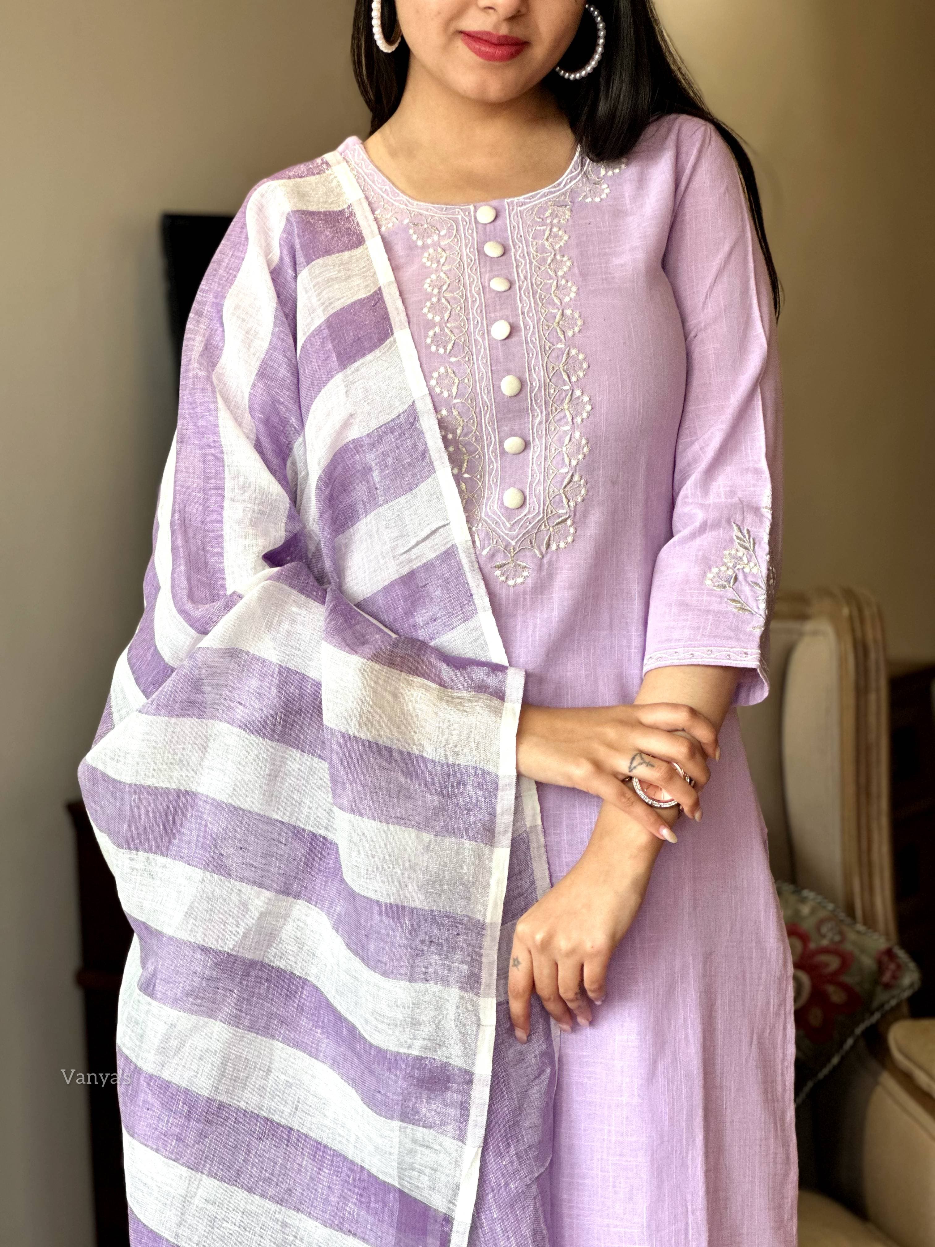 Lavender Handloom Cotton Kurta Pant Set with Pure Linen Dupatta