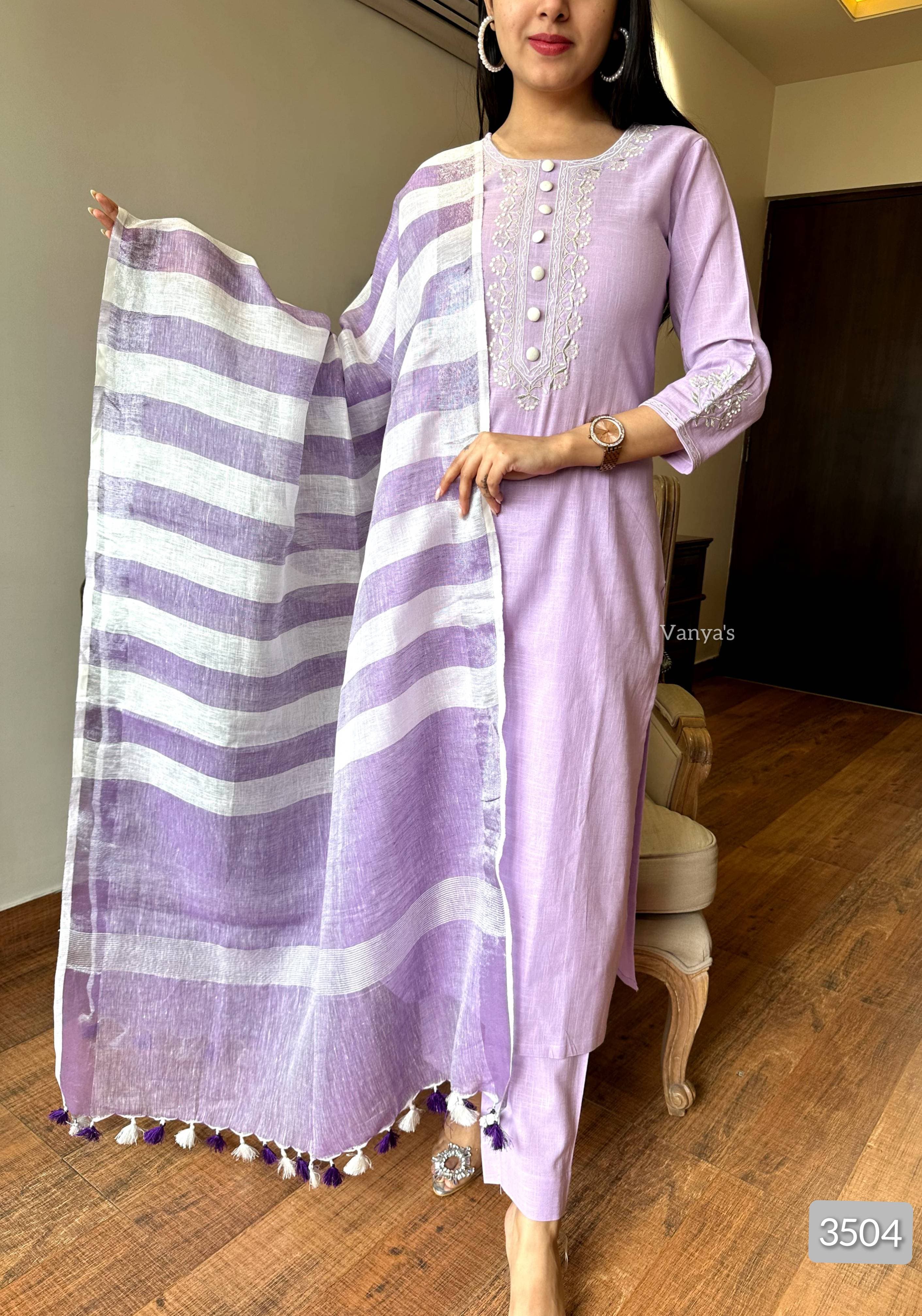 Lavender Handloom Cotton Kurta Pant Set with Pure Linen Dupatta