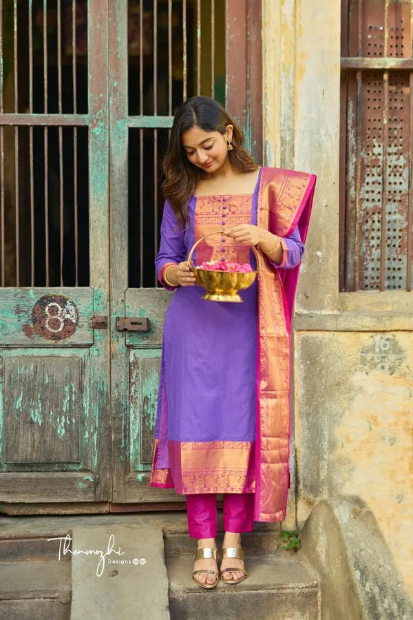 Exquisite Kanchi Cotton Suit Set Purple
