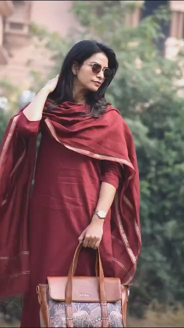 Maroon Solid Co-ord Set with Zari-Border Dupatta
