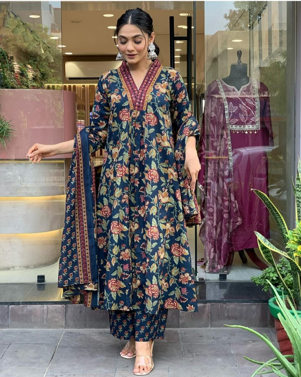 Green Women’s Floral Printed Kurta Pant Dupatta Set