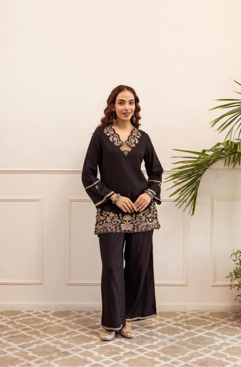 Black Scalloped Floral Embroidered Co-ord Set