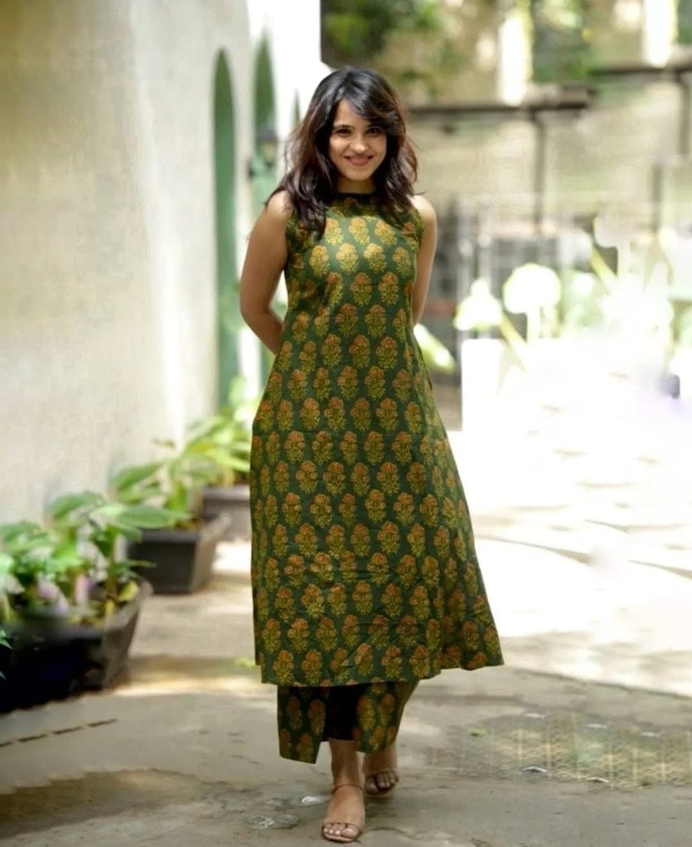 Premium Cambric Cotton Kurti Palazzo Set 🌸