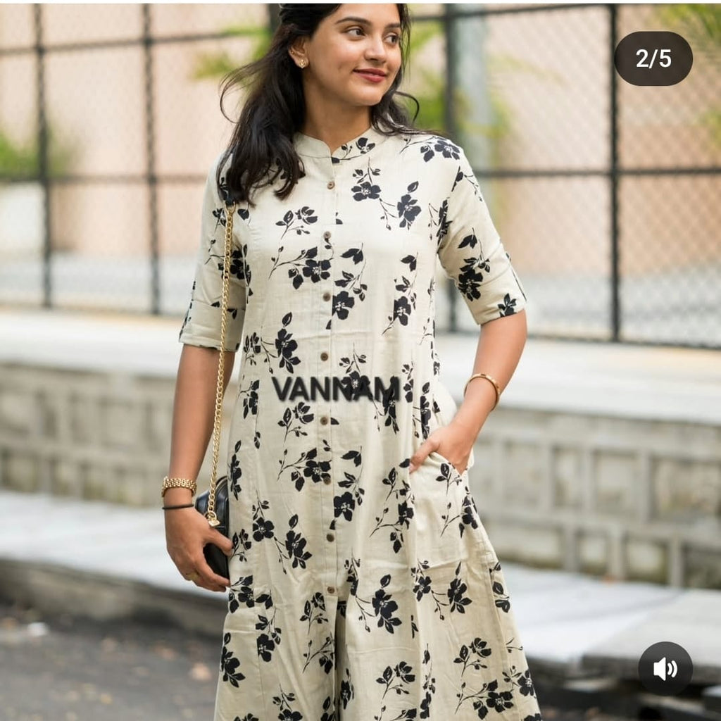 Floral Print Mandarian Collar Kurta