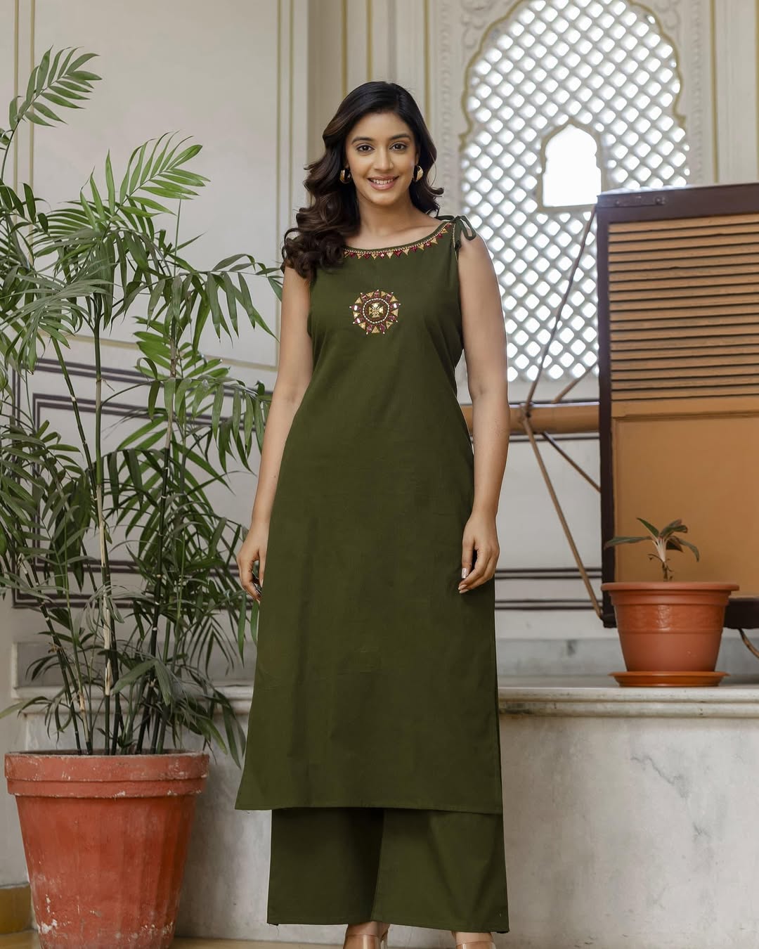 PremiumMehndi  Floral Cotton Flex Kurti Palazzo Set 🌸