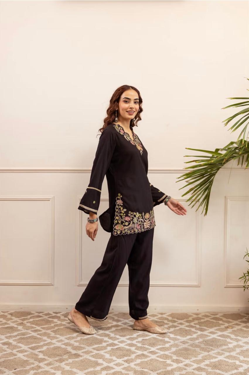 Black Scalloped Floral Embroidered Co-ord Set