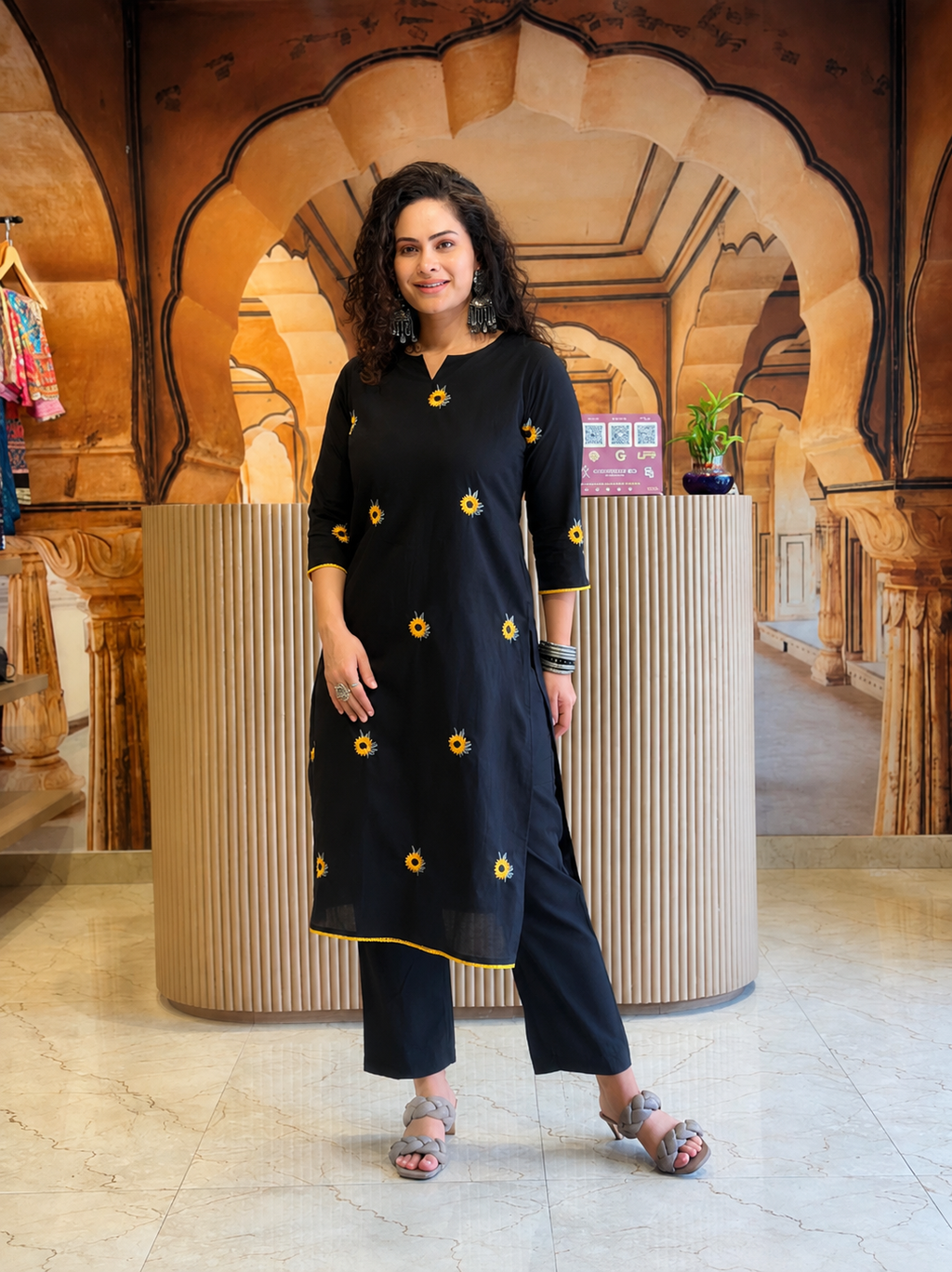 Elegant Black Sunflower Embroidered Kurta Palazzo Set 🌻✨