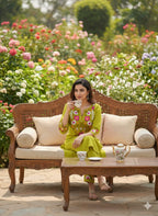 Elegant Green Floral Embroidered Kurti Pant Se
